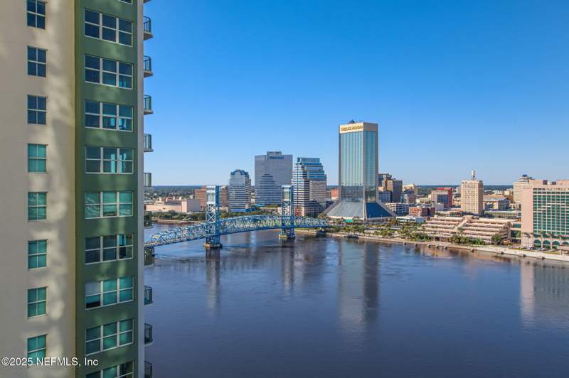 2 bedroom Condominium at 1431 Riverplace Boulevard #1004, The Peninsula At St Johns Center Condos, Jacksonville — photo 3