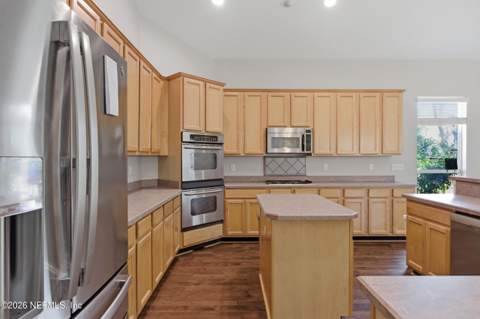 14779 Amelia View Drive, Jacksonville FL - photo 23 of 92