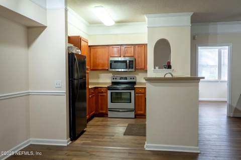 8550 Touchton Road #217, Jacksonville FL - photo 6 of 34