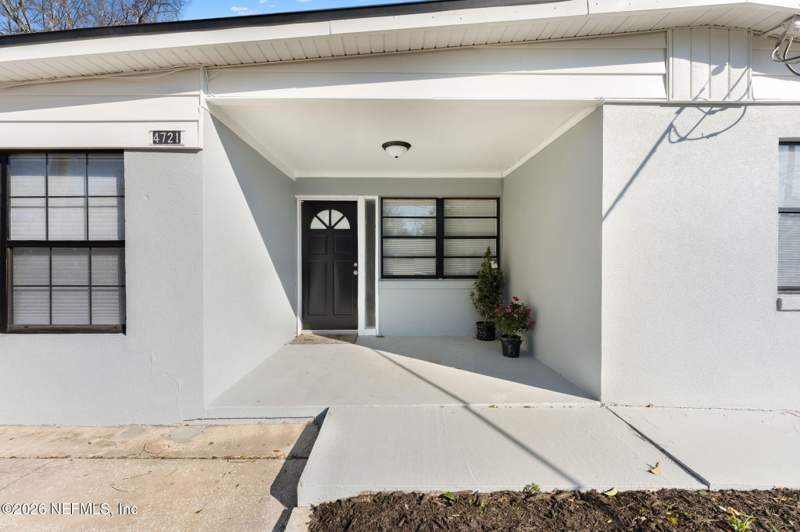 4 bedroom Single Family Residence at 4721 Bedford Road, John T Hunter Garden, Jacksonville — photo 5