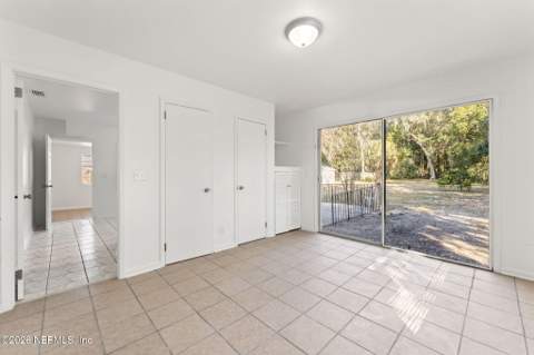 4721 Bedford Road, Jacksonville FL - photo 17 of 31