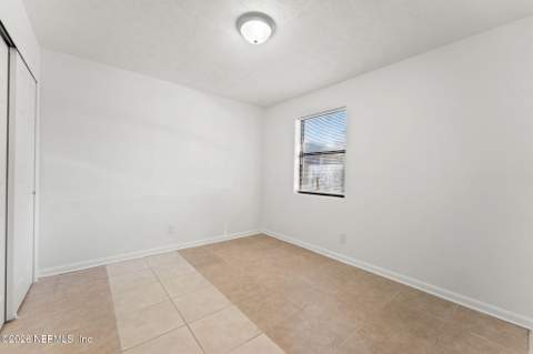 4721 Bedford Road, Jacksonville FL - photo 23 of 31