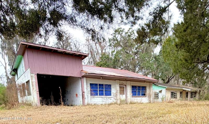 2 bedroom Single Family Residence at 435 W River Road, Palatka, Palatka — photo 2