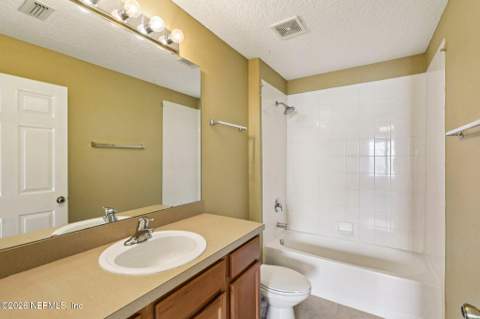 575 Oakleaf Plantation Parkway #916, Orange Park FL - photo 24 of 36