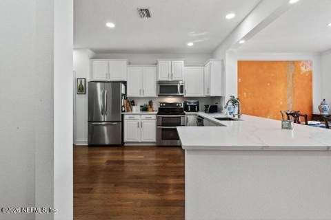 13439 Isla Vista Drive, Jacksonville FL - photo 22 of 48