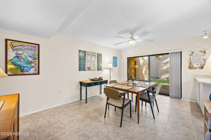 2 bedroom Condominium at 327 Greencastle Road #54, Regency Woods, Jacksonville — photo 3