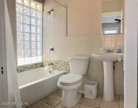 314 6th Street, Jacksonville Beach FL - photo 6 of 9