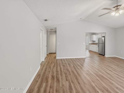5330 Kankakee Boulevard, Jacksonville FL - photo 6 of 47