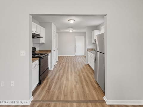 5330 Kankakee Boulevard, Jacksonville FL - photo 9 of 47