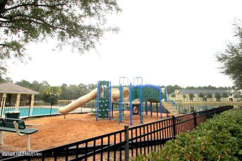 3620 Kirkpatrick Circle #6, Jacksonville FL - photo 13 of 13