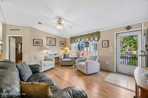 334 Paradise Circle, Satsuma FL - photo 10 of 39