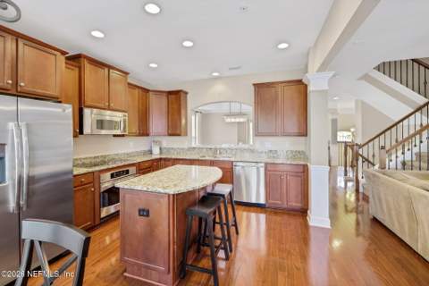 4274 Studio Park Avenue, Jacksonville FL - photo 18 of 59