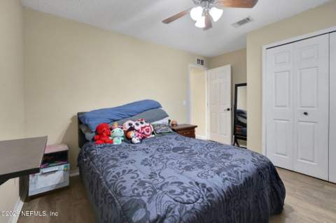 8457 Sugartree Drive, Jacksonville FL - photo 18 of 30
