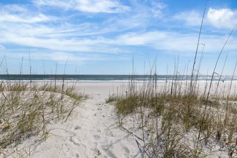829 1st Street #3-B, Jacksonville Beach FL - photo 20 of 45