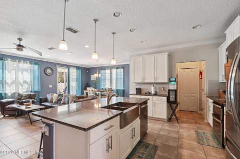 12575 Itani Way, Jacksonville FL - photo 20 of 63