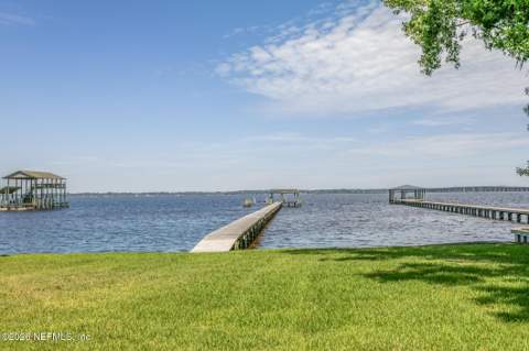 11062 Riverport Drive, Jacksonville FL - photo 9 of 30