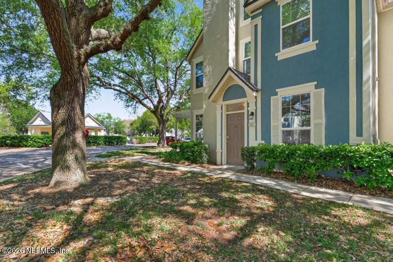 2 bedroom Condominium at 13703 Richmond Park Drive #3003, Bishops Court, Jacksonville — photo 4