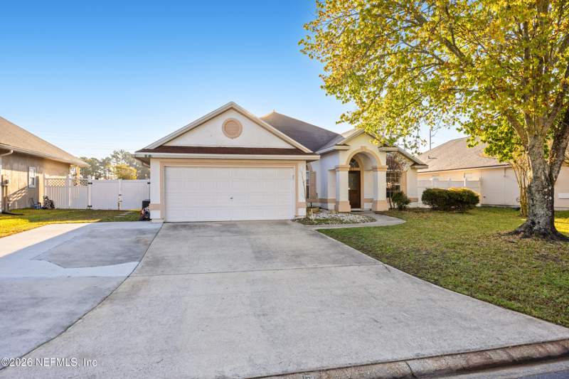 4 bedroom Single Family Residence at 2457 Brook Park Way, Windsor Chase, Jacksonville — photo 3