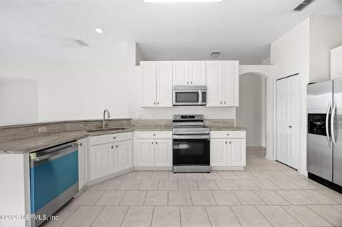 2457 Brook Park Way, Jacksonville FL - photo 15 of 33