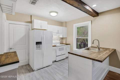 4037 Gilmore Street, Jacksonville FL - photo 14 of 46