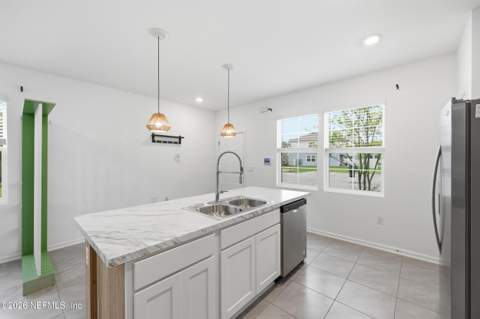 4935 Nebula Lane, Jacksonville FL - photo 10 of 45