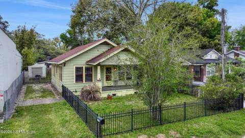 2718 Ernest Street, Jacksonville FL - photo 9 of 47
