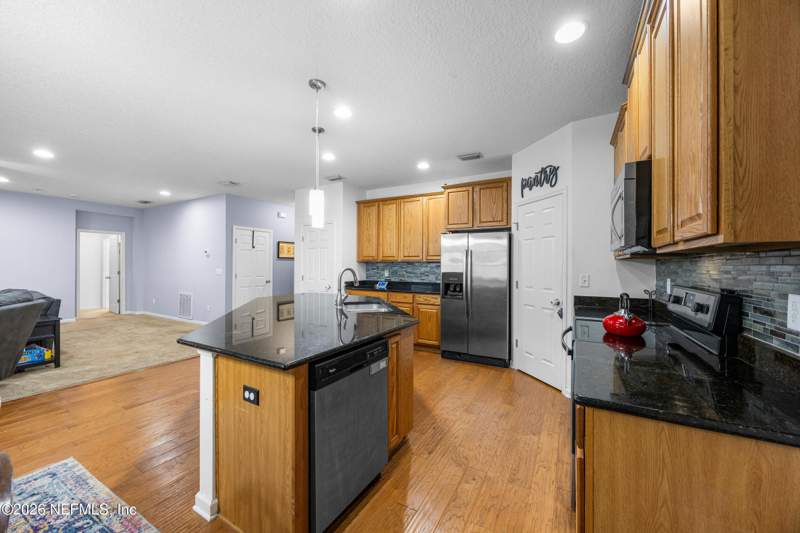4 bedroom Single Family Residence at 1080 Santa Cruz Street, Sevilla, St. Augustine — photo 5
