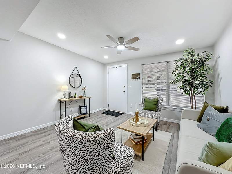 4 bedroom Single Family Residence at 162 E 54th Street, Evergreen Acres, Jacksonville — photo 3