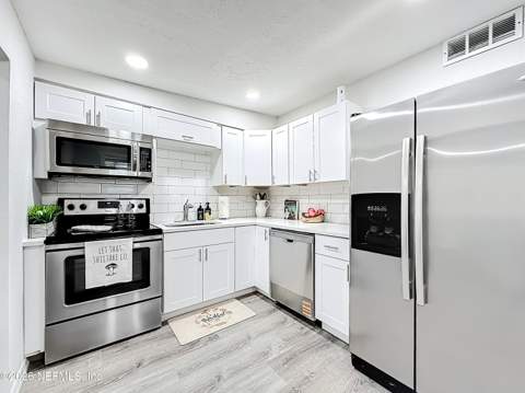 162 E 54th Street, Jacksonville FL - photo 7 of 32