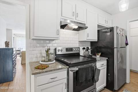 3433 Jacona Drive, Jacksonville FL - photo 11 of 29