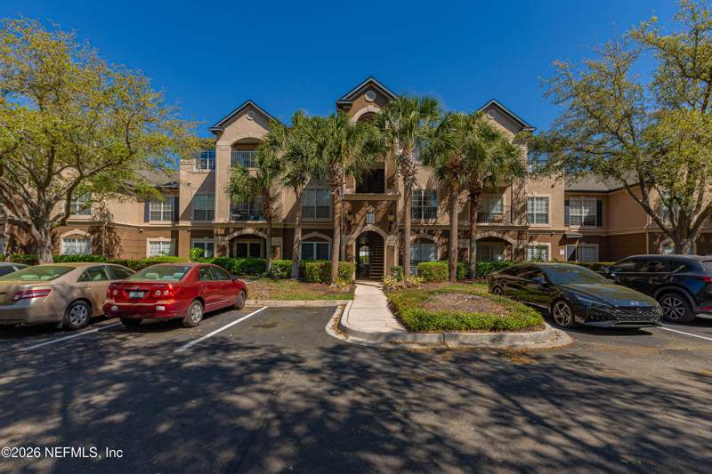 2 bedroom Condominium at 10961 Burnt Mill Road #734, Reserve At James Island Lc, Jacksonville — photo 2