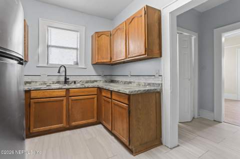 324 E 19th Street, Jacksonville FL - photo 12 of 31