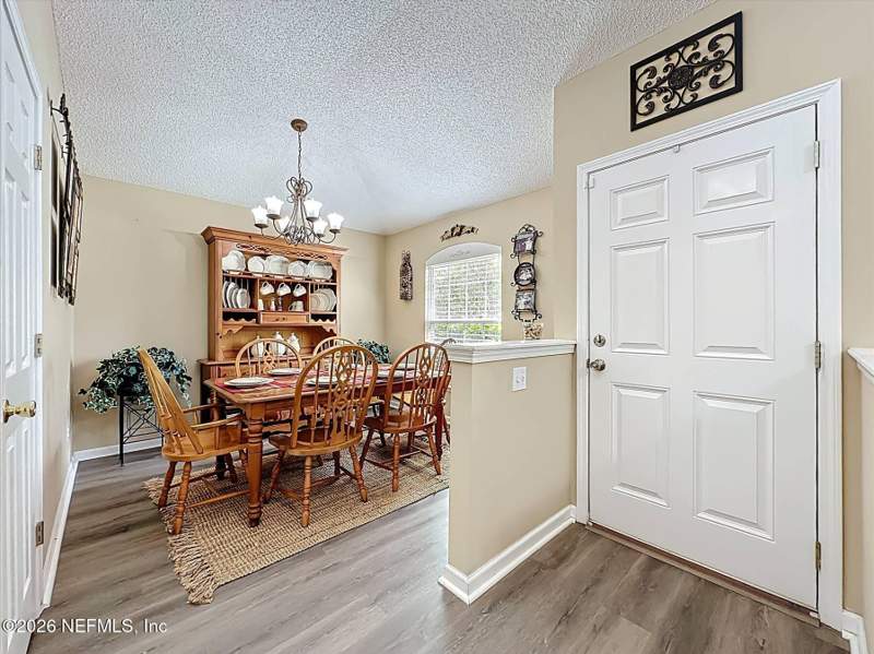 4 bedroom Single Family Residence at 1190 Summer Springs Drive, Summerbrook, Middleburg — photo 3