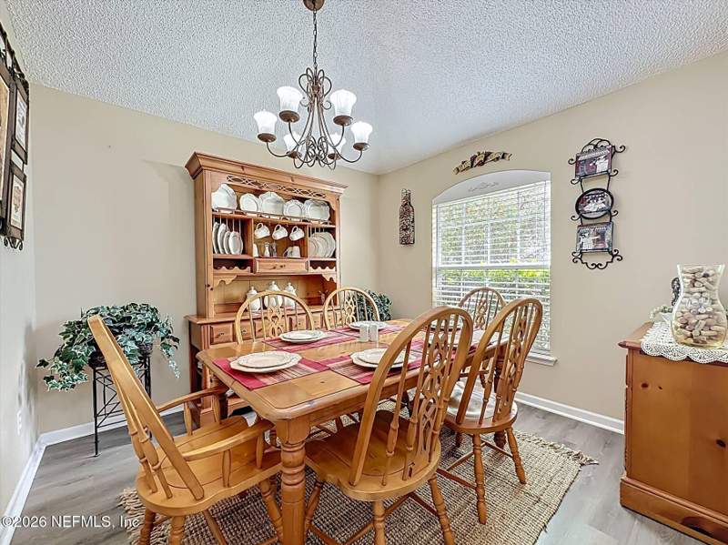4 bedroom Single Family Residence at 1190 Summer Springs Drive, Summerbrook, Middleburg — photo 4