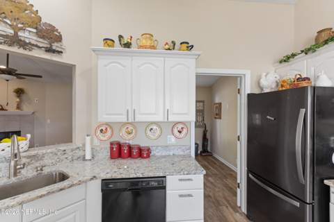 675 SW Orchid Avenue, Keystone Heights FL - photo 6 of 19