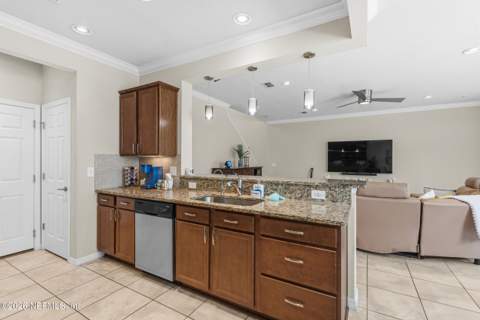 7018 Butterfield Court, Jacksonville FL - photo 12 of 31
