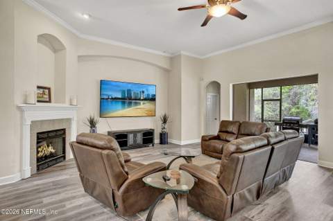 13781 Shady Woods Street, Jacksonville FL - photo 8 of 43
