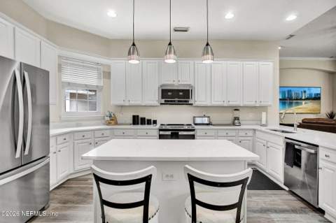 13781 Shady Woods Street, Jacksonville FL - photo 13 of 43