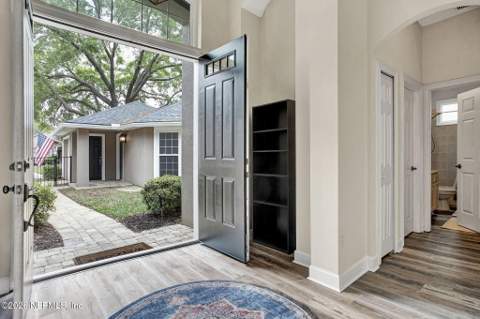 13781 Shady Woods Street, Jacksonville FL - photo 6 of 43
