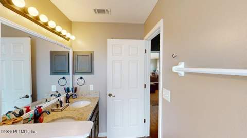 3559 Whisper Creek Boulevard, Middleburg FL - photo 19 of 34