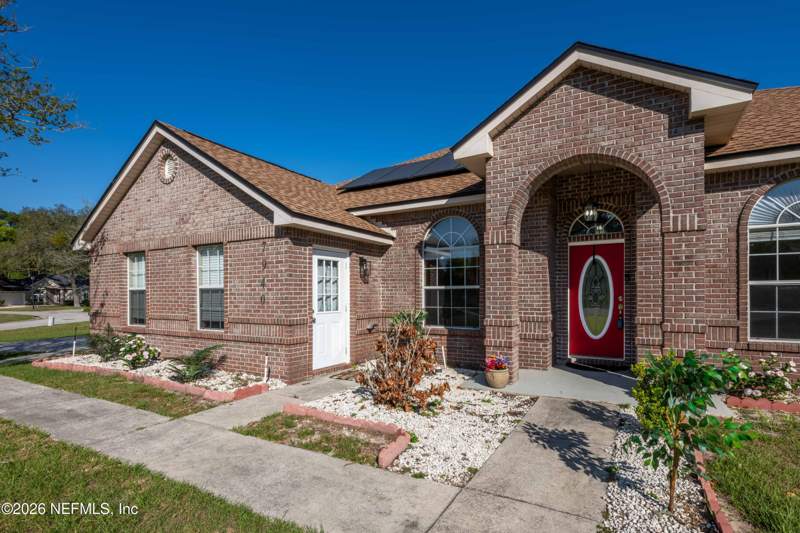 3 bedroom Single Family Residence at 7940 Ortega Bluff Parkway, Ortega Bluff, Jacksonville — photo 2
