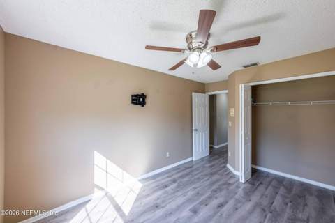 7940 Ortega Bluff Parkway, Jacksonville FL - photo 20 of 36