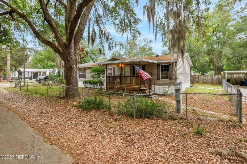 3 bedroom Mobile Home at 1134 Harmony Drive, Harmony Village, St. Johns — photo 4