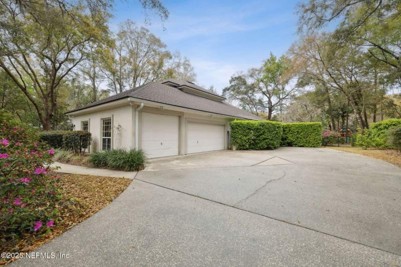 4 bedroom Single Family Residence at 1856 Colonial Drive, Magnolia Point Golf, Green Cove Springs — photo 4