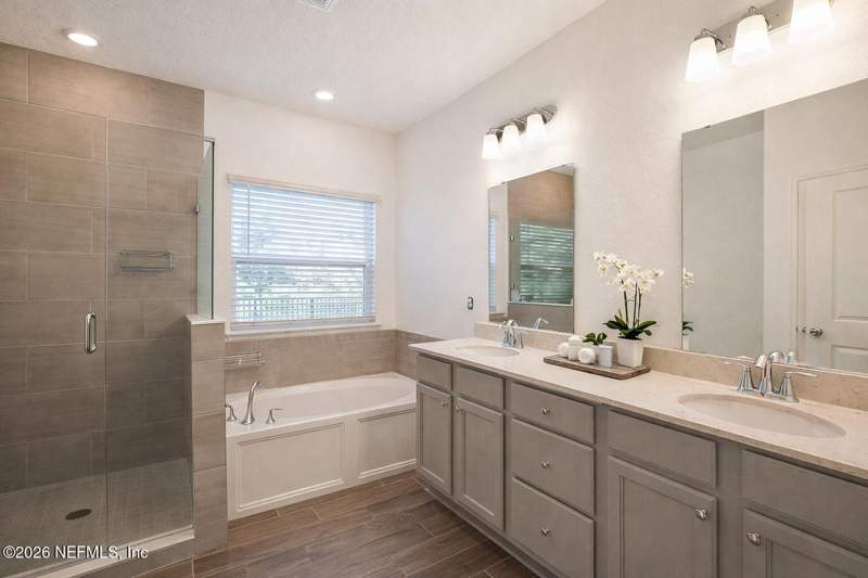 3 bedroom Single Family Residence at 2947 Crossfield Drive, Granary Park Phase 1, Green Cove Springs — photo 4