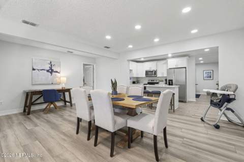1702 7th Street, Jacksonville Beach FL - photo 14 of 27