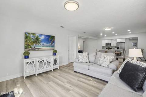 1702 7th Street, Jacksonville Beach FL - photo 16 of 27