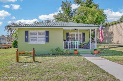 105 Central Avenue, Crescent City FL - photo 10 of 53