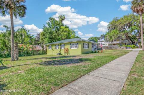 105 Central Avenue, Crescent City FL - photo 13 of 53