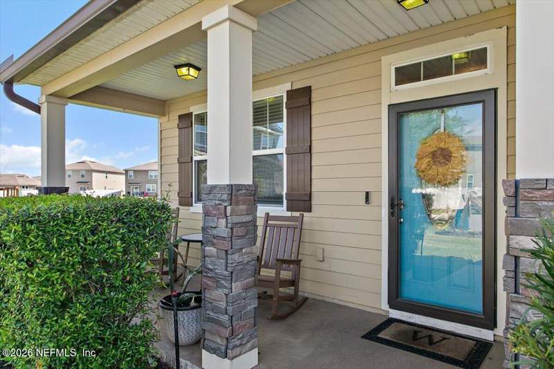 5 bedroom Single Family Residence at 3512 Guppy Court, Alta Lakes, Jacksonville — photo 4